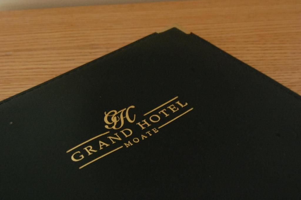 Grand Hotel Moate Room photo